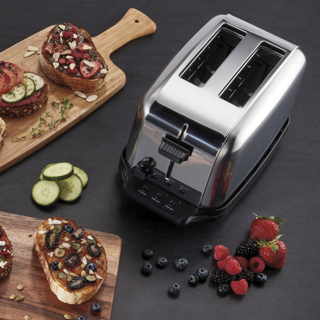 Waring LIGHT-DUTY 2-SLOT TOASTER  Model: WCT702